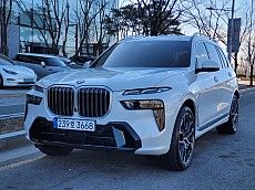 X7 xDrive 40i M Spt_6 Seater LCI