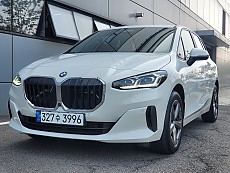 220i Active Tourer Advantage_P2