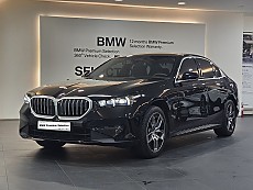 BMW 530i xDrive_P1